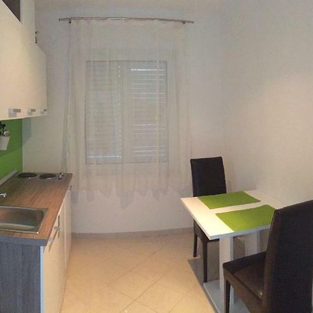 Apartmani Irena Jezevac 크르크 외부 사진
